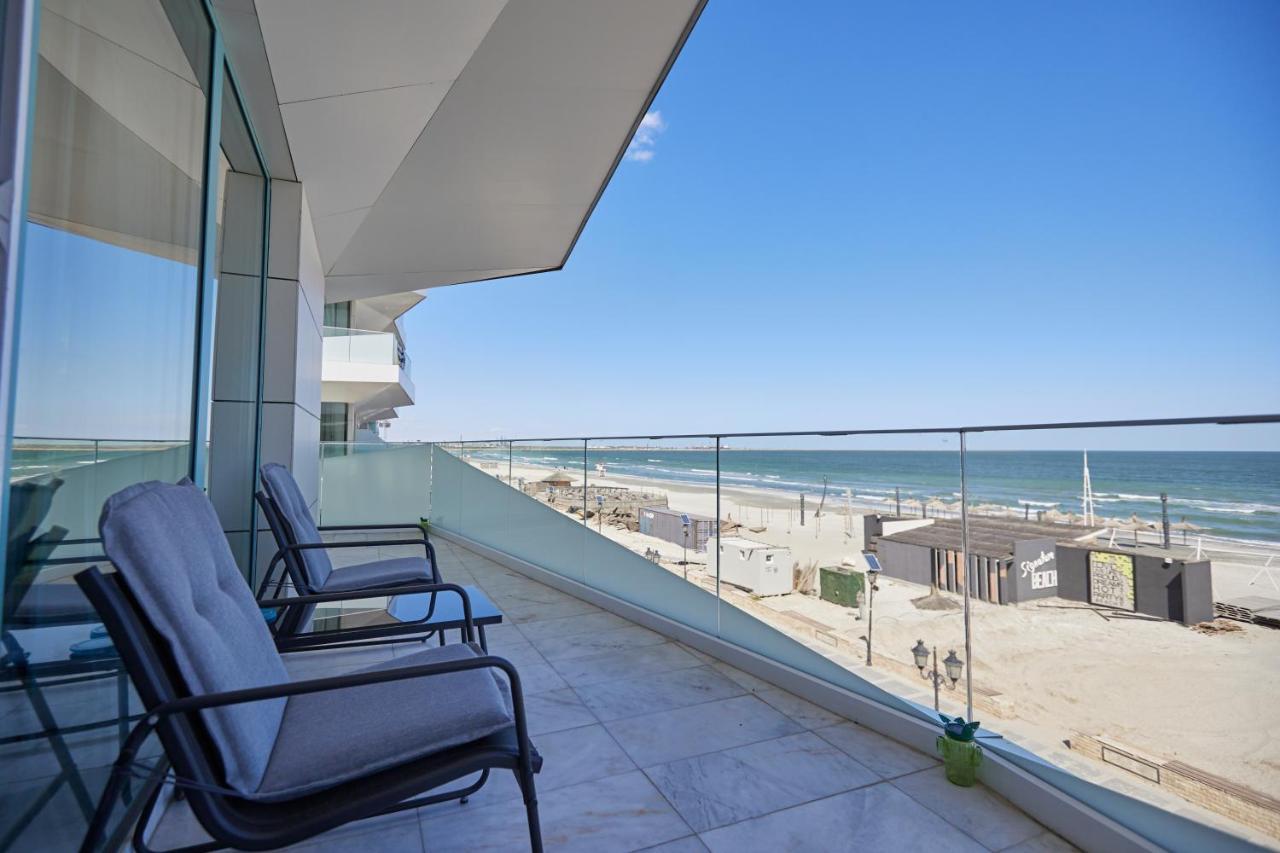 Apartament David,Mamaia Nord Năvodari Kültér fotó
